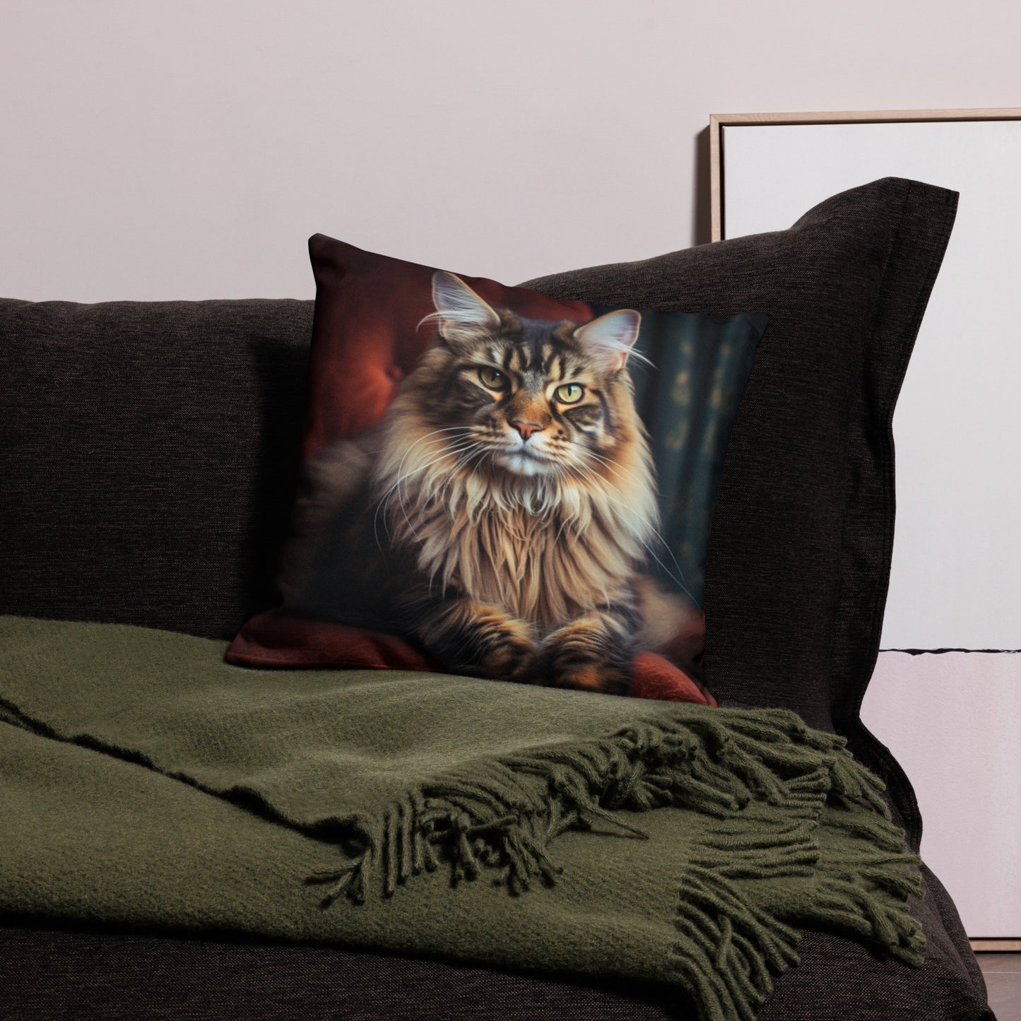 Majestic Maine Coon | Premium Throw Pillow