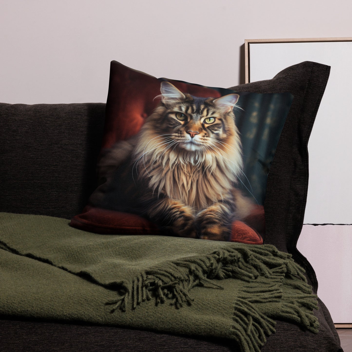 Majestic Maine Coon | Premium Throw Pillow